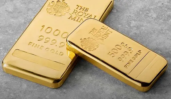 Should I Buy Gold When Prices Are High? - MoneyMagpie