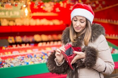 Have a &#8216;no-cash Christmas&#8217; with these clever ideas!