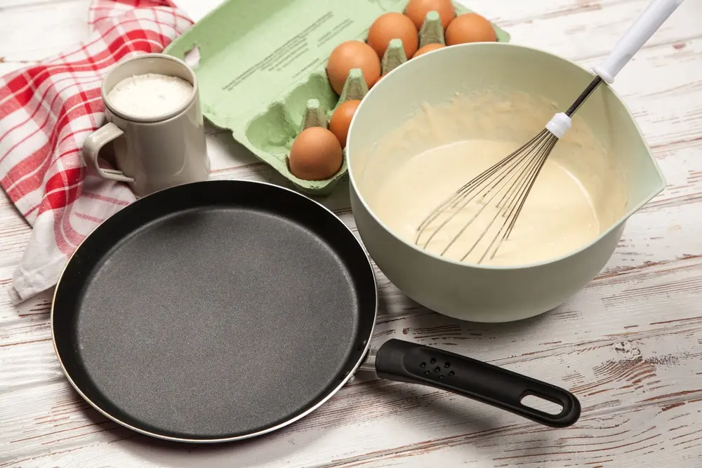 Pancake Day Flipping Demonstration, Gordon Ramsay