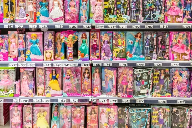 Where to Sell Barbie Dolls? [And Make the Most Money]
