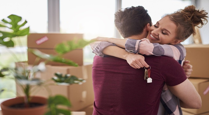 VanUmove’s Recommendations: How to Choose the Right Insurance for Your London Relocation